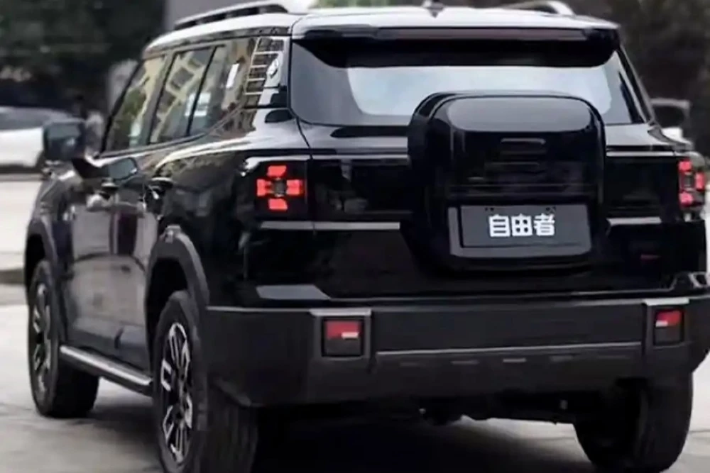 Обновленный Jetour T1 5.webp